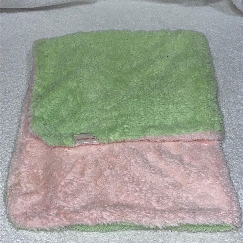 Baby gear Green and Pink Fuzzy Blanket 26” x 30”